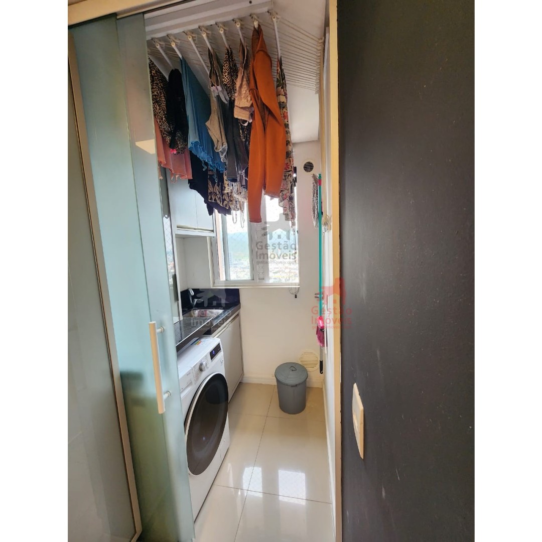 Imóvel 2 suítes para venda no Res. Palazzo Venezia em Itajaí
