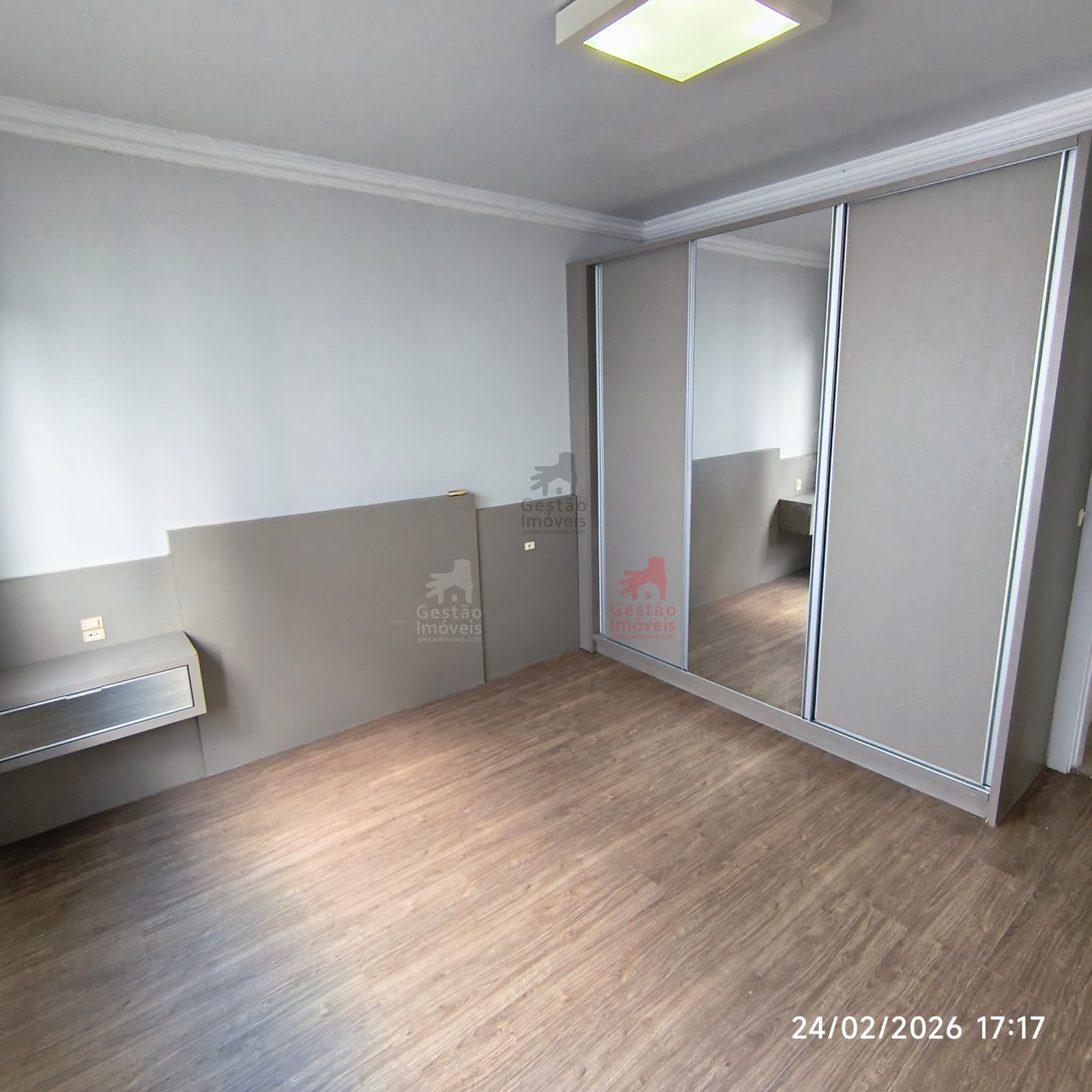Apartamento 2 quartos para Locação Anual no bairro Cedro em Camboriú