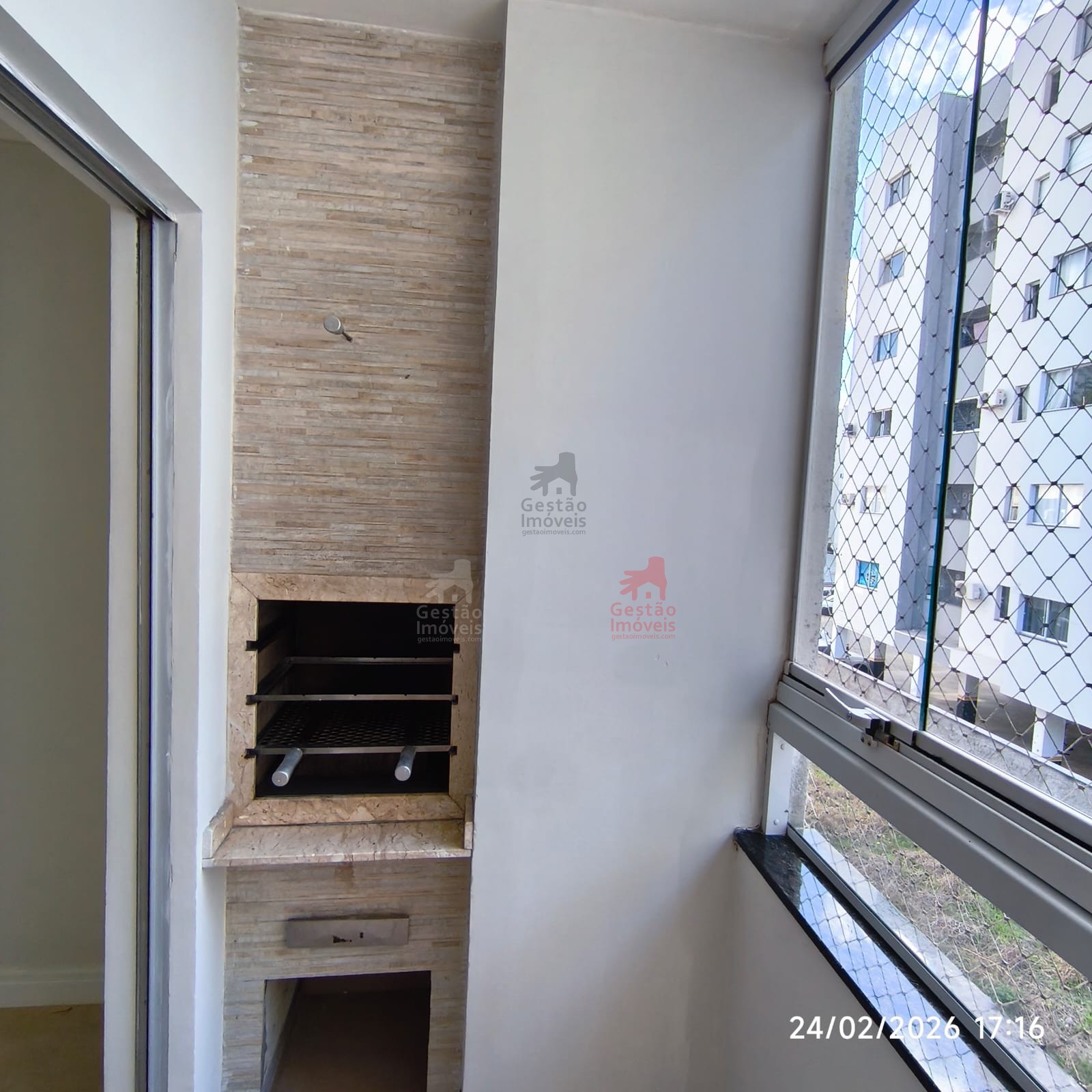 Apartamento 2 quartos para Locação Anual no bairro Cedro em Camboriú