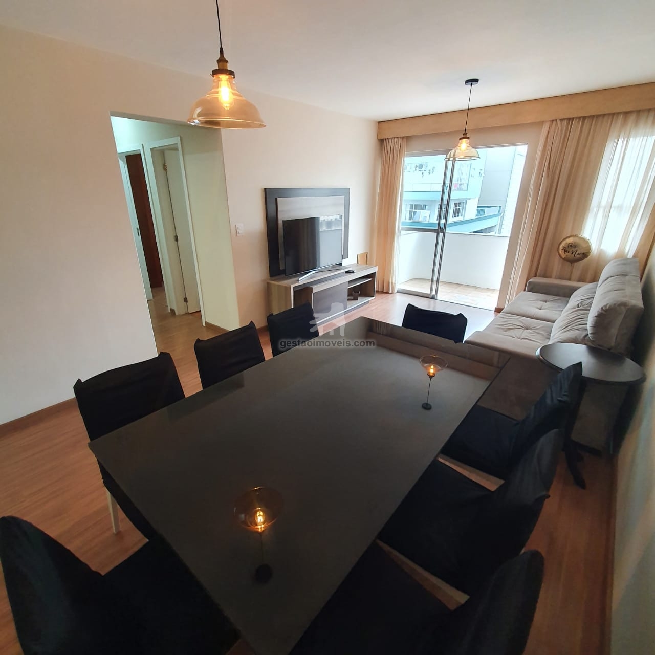 Apartamento para venda no Ed. Cravo e Canela