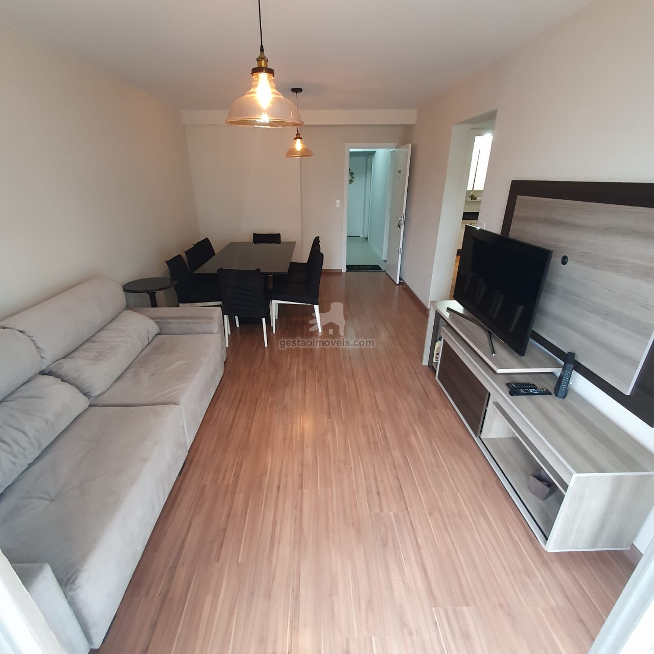 Apartamento para venda no Ed. Cravo e Canela