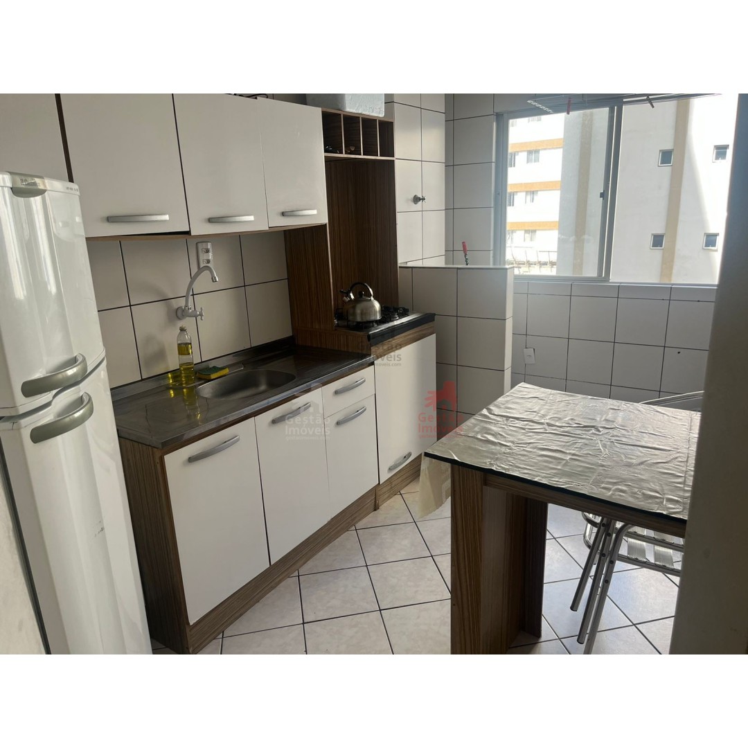 Apartamento 2 quartos próximo a praia no centro de BC