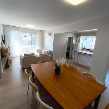 Apartamento 4 quartos sendo 2 suítes a venda no Centro de BC