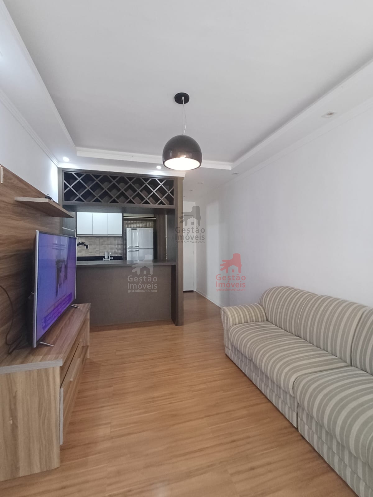 Apartamento 2 quartos para Locação Anual no bairro Cedro em Camboriú