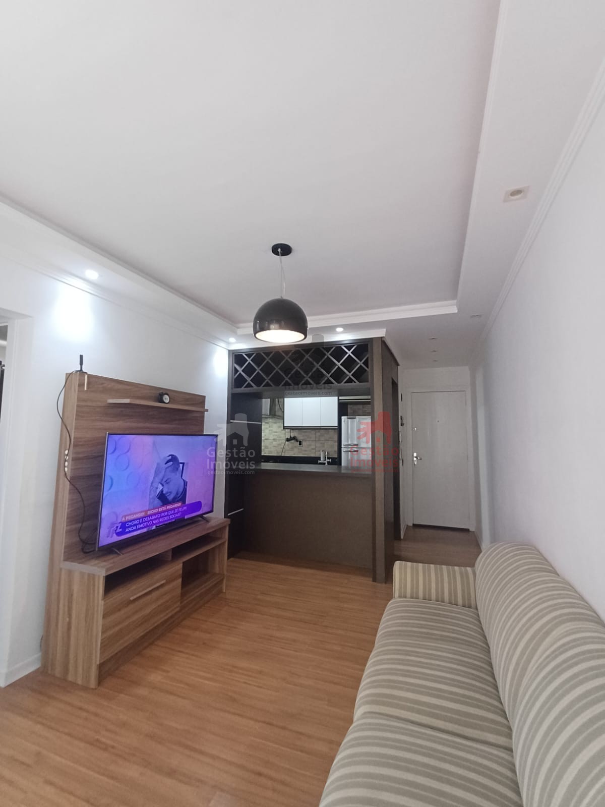 Apartamento 2 quartos para Locação Anual no bairro Cedro em Camboriú