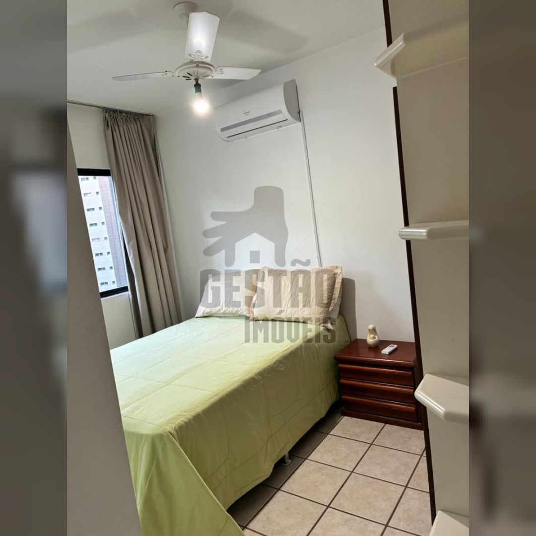 Venda de apartamento quadra mar com 3 quartos no centro de BC