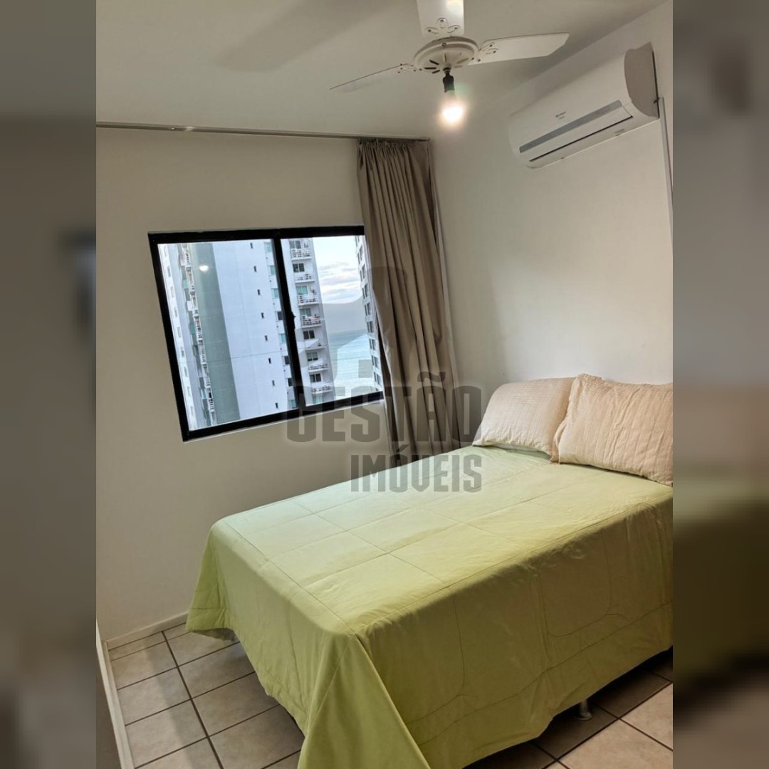 Venda de apartamento quadra mar com 3 quartos no centro de BC