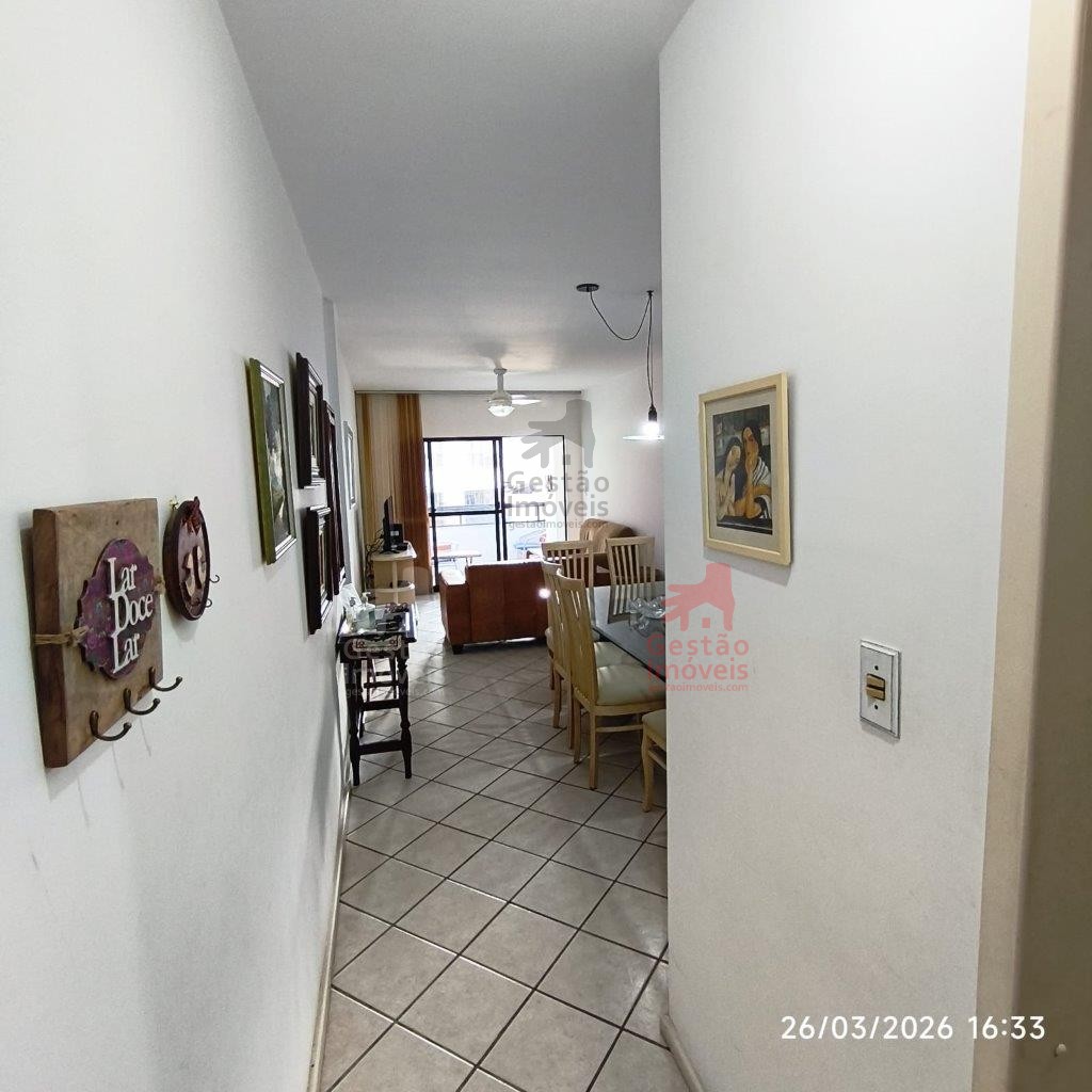 Venda de apartamento quadra mar com 3 quartos no centro de BC