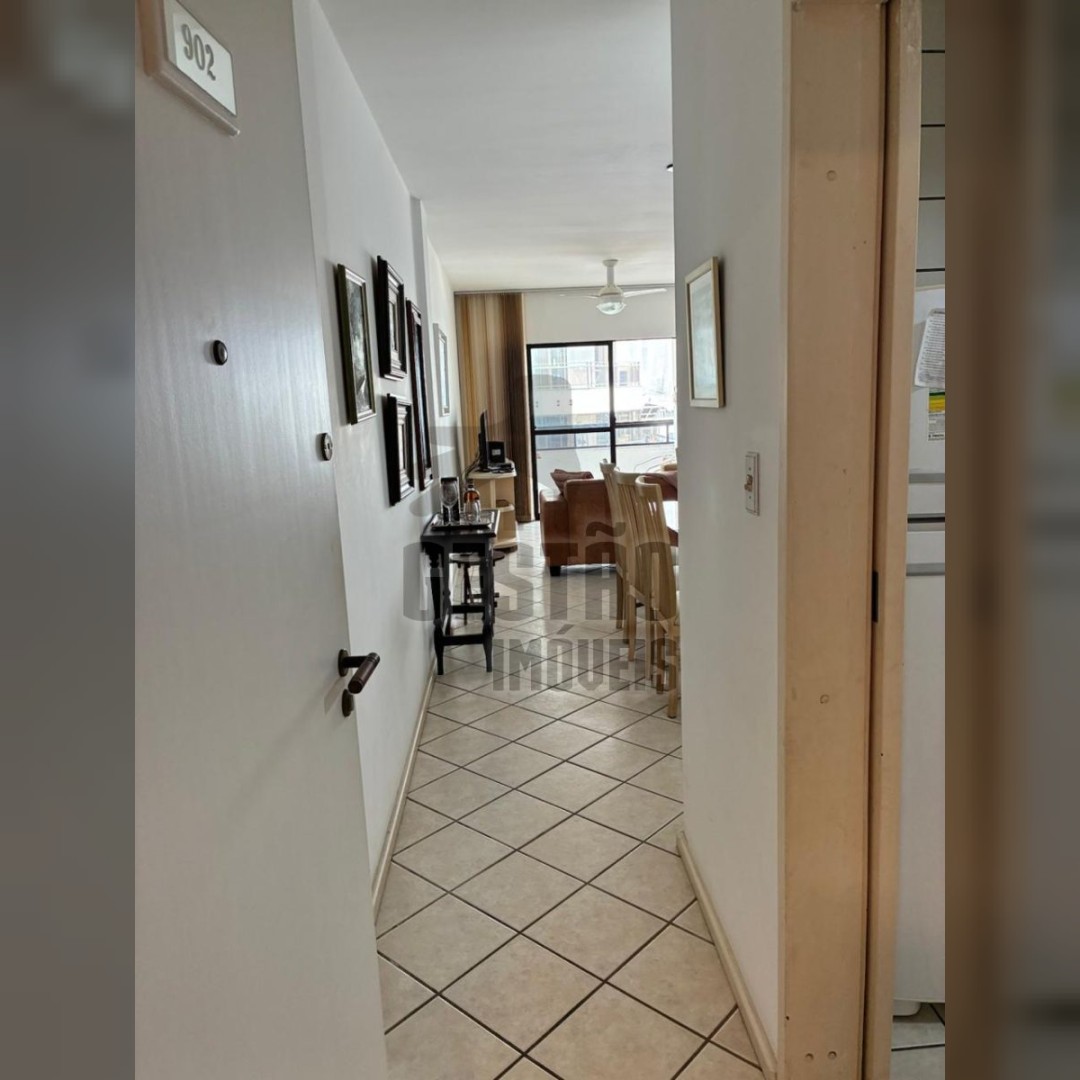 Venda de apartamento quadra mar com 3 quartos no centro de BC