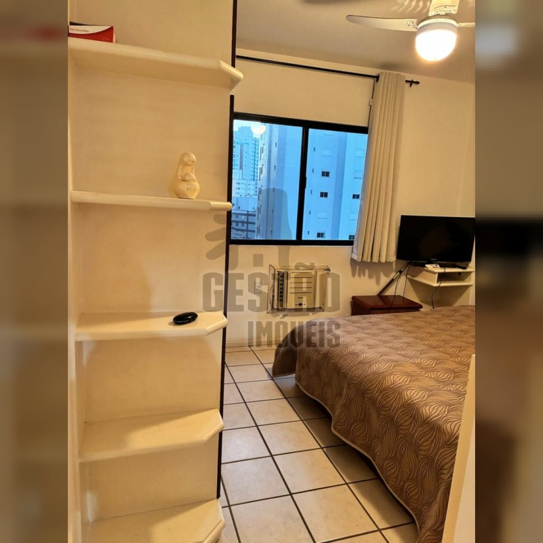 Venda de apartamento quadra mar com 3 quartos no centro de BC