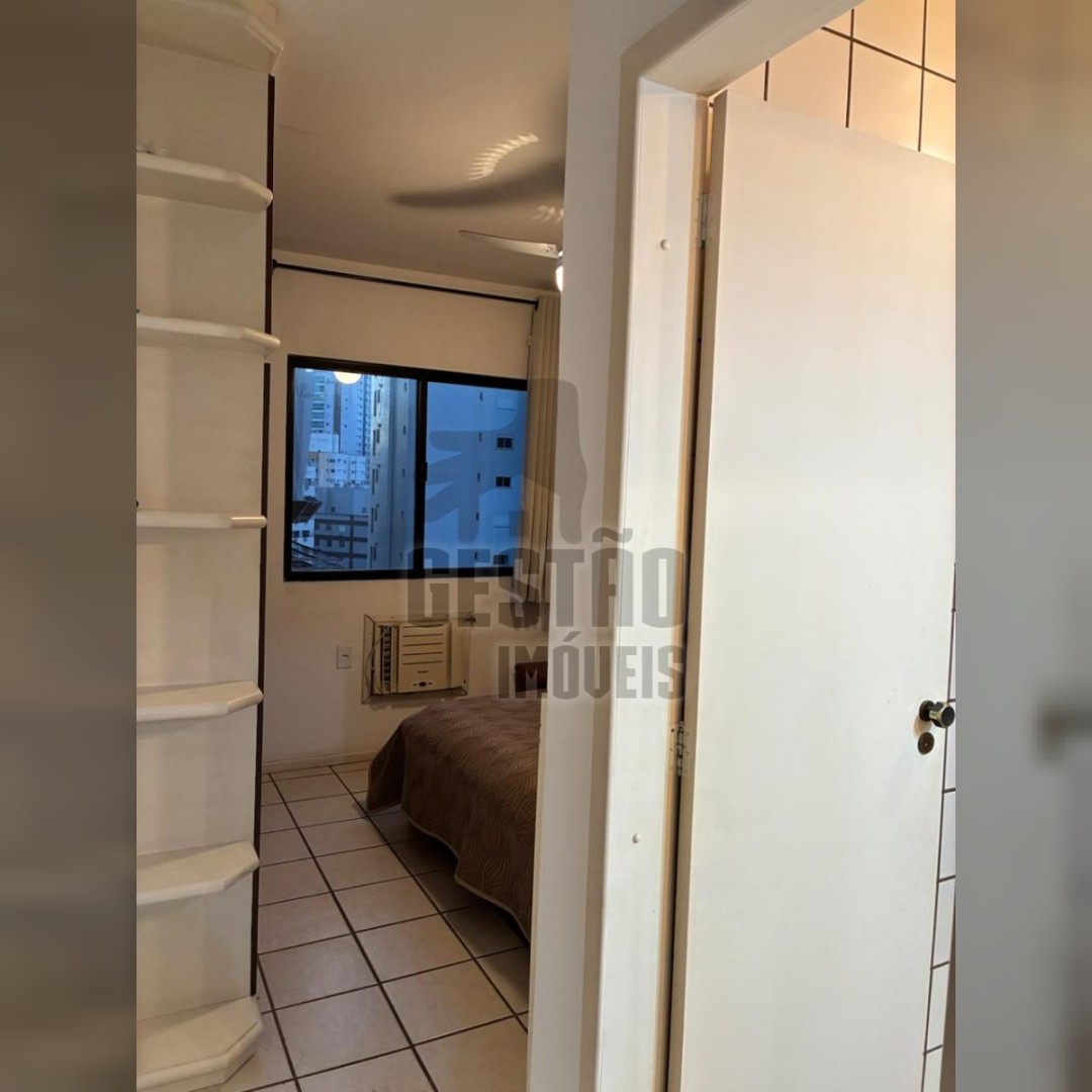 Venda de apartamento quadra mar com 3 quartos no centro de BC