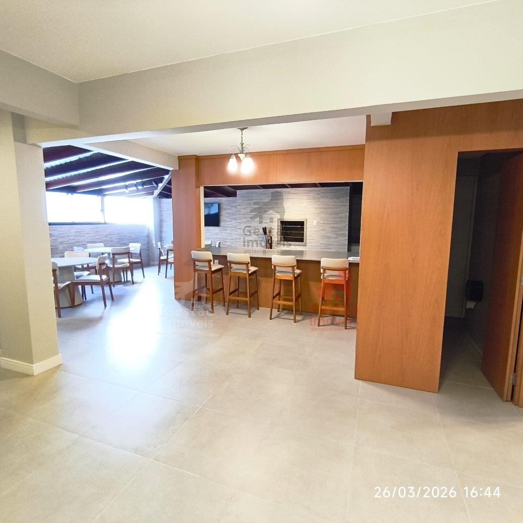 Venda de apartamento quadra mar com 3 quartos no centro de BC