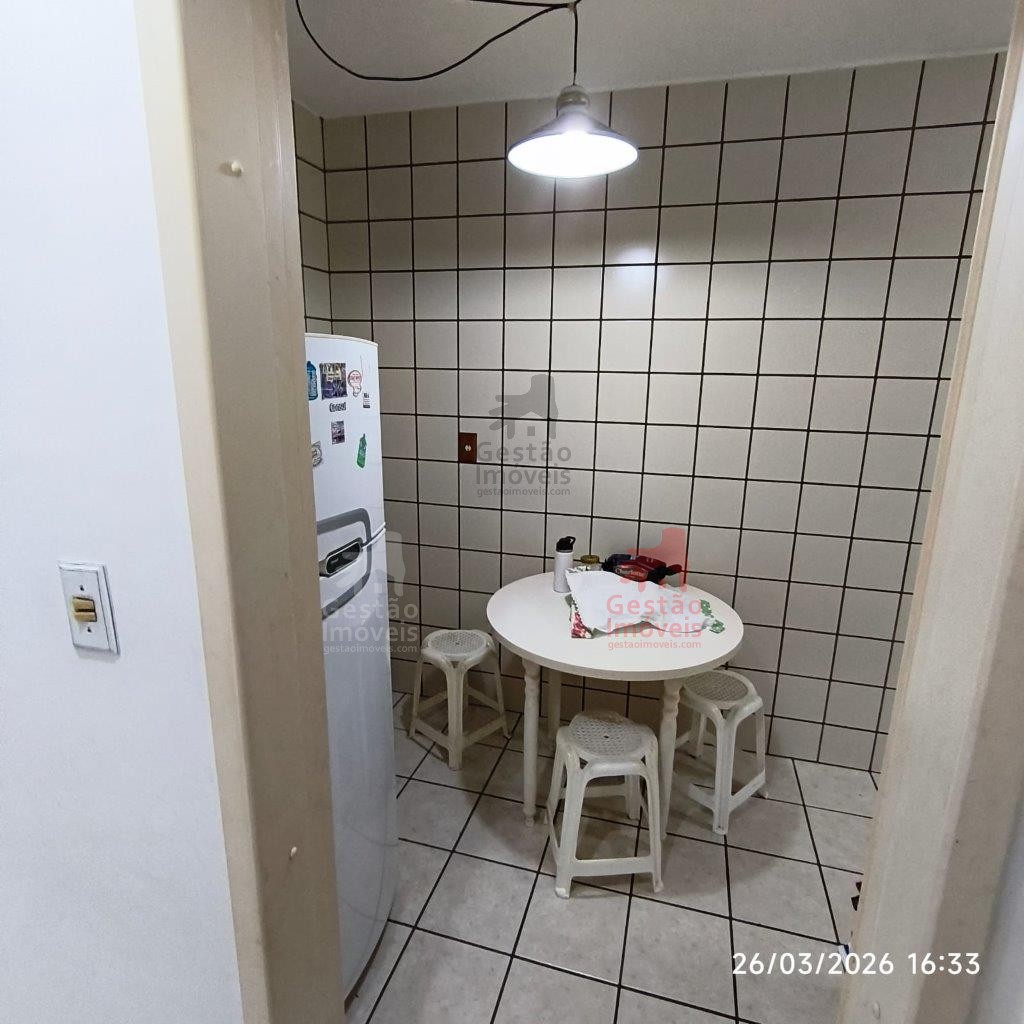 Venda de apartamento quadra mar com 3 quartos no centro de BC