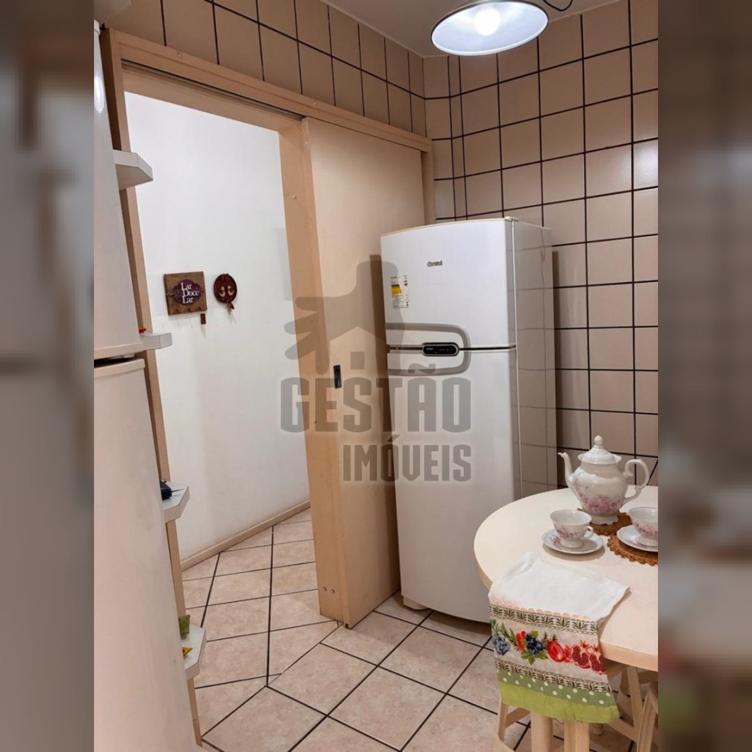 Venda de apartamento quadra mar com 3 quartos no centro de BC