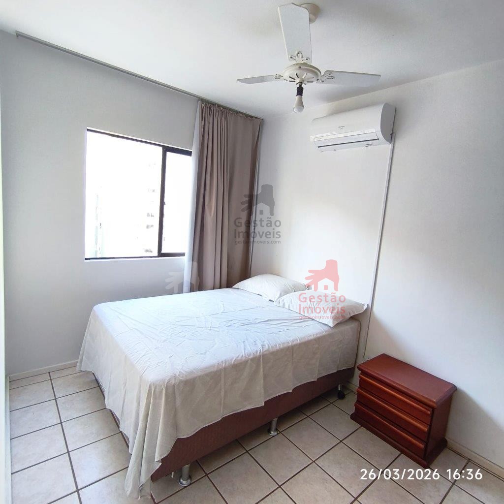 Venda de apartamento quadra mar com 3 quartos no centro de BC