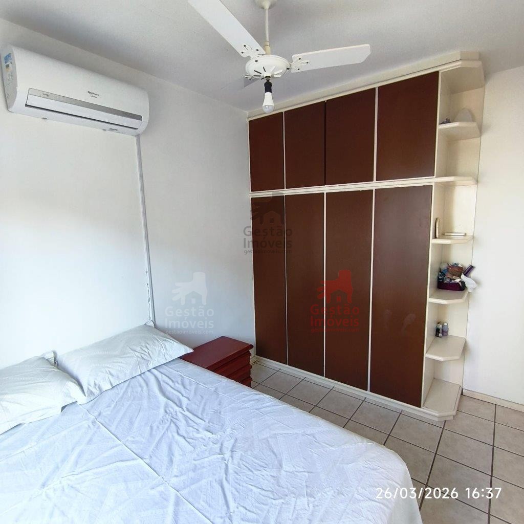 Venda de apartamento quadra mar com 3 quartos no centro de BC