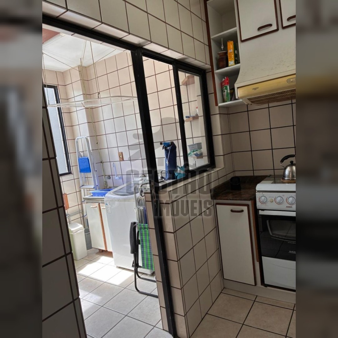 Venda de apartamento quadra mar com 3 quartos no centro de BC