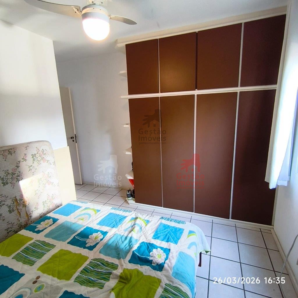 Venda de apartamento quadra mar com 3 quartos no centro de BC