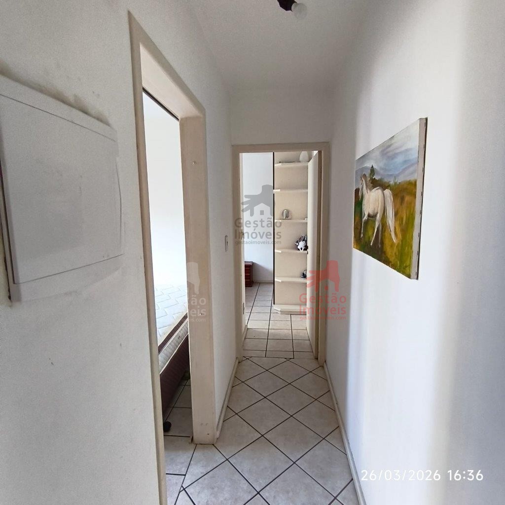 Venda de apartamento quadra mar com 3 quartos no centro de BC