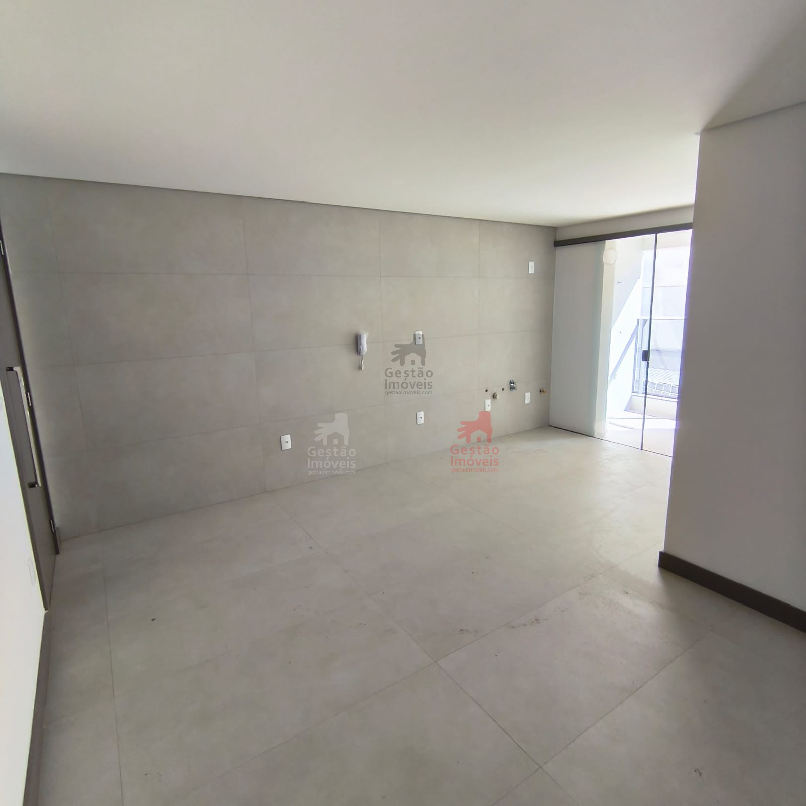 Apartamento 2 dormitórios para Venda na Praia Brava 