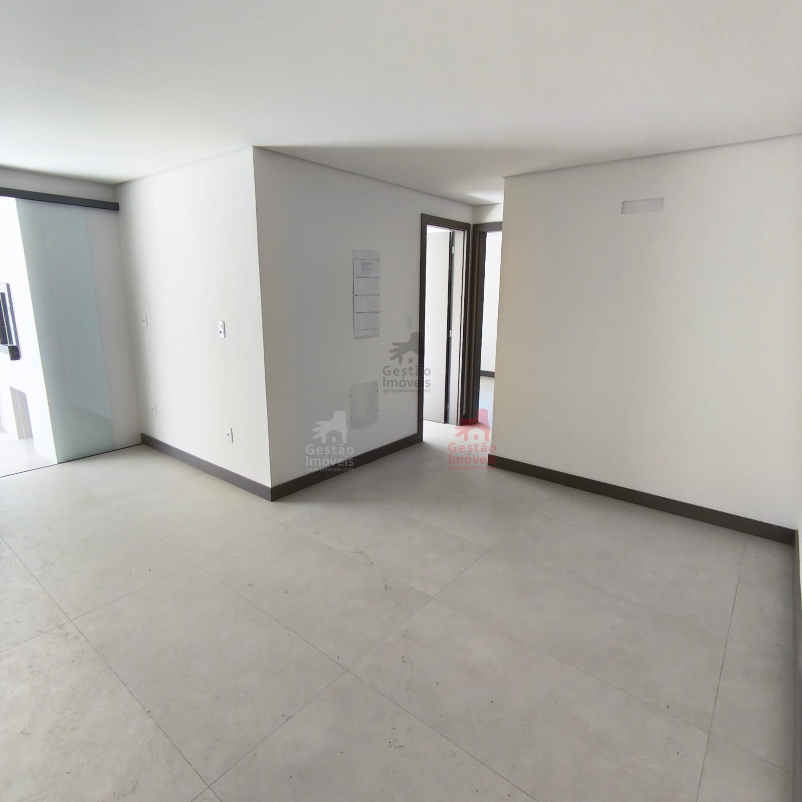 Apartamento 2 dormitórios para Venda na Praia Brava 