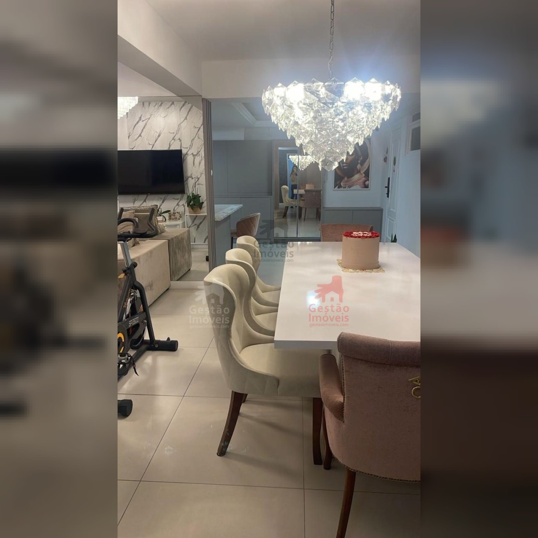 Quadra mar com 3 dormitórios em Balneário Camboriú