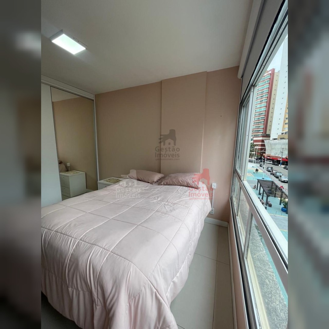 Quadra mar com 3 dormitórios em Balneário Camboriú