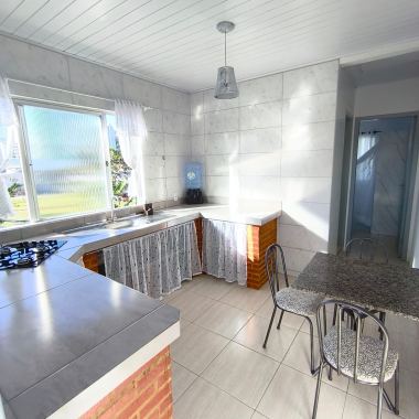 Kitnet com 1 dormitório na Barra em Balneário Camboriú