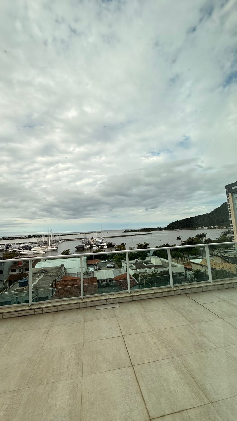 Apartamento para locação no bairro Bairro Fazenda em Itajaí