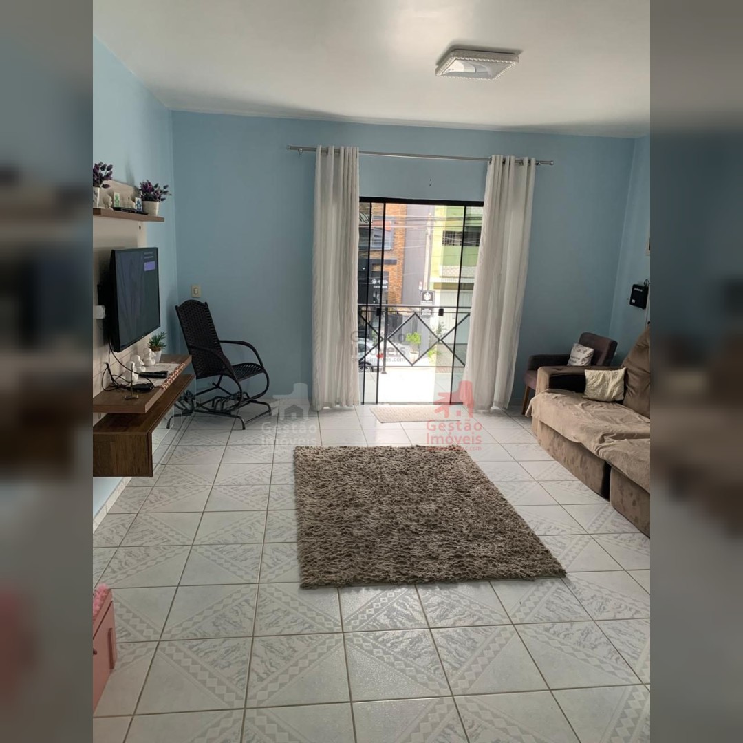 Casa Locação Anual - Centro