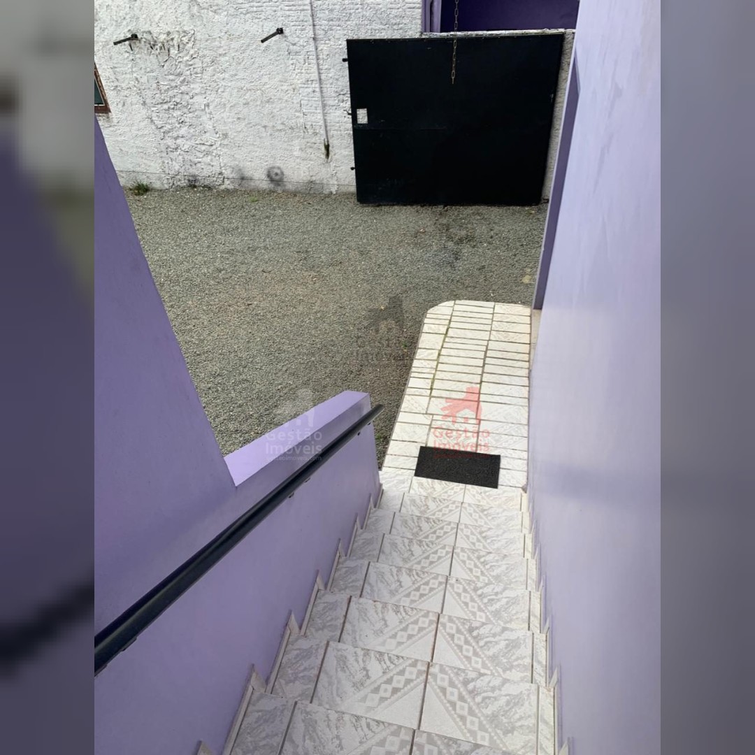 Casa Locação Anual - Centro