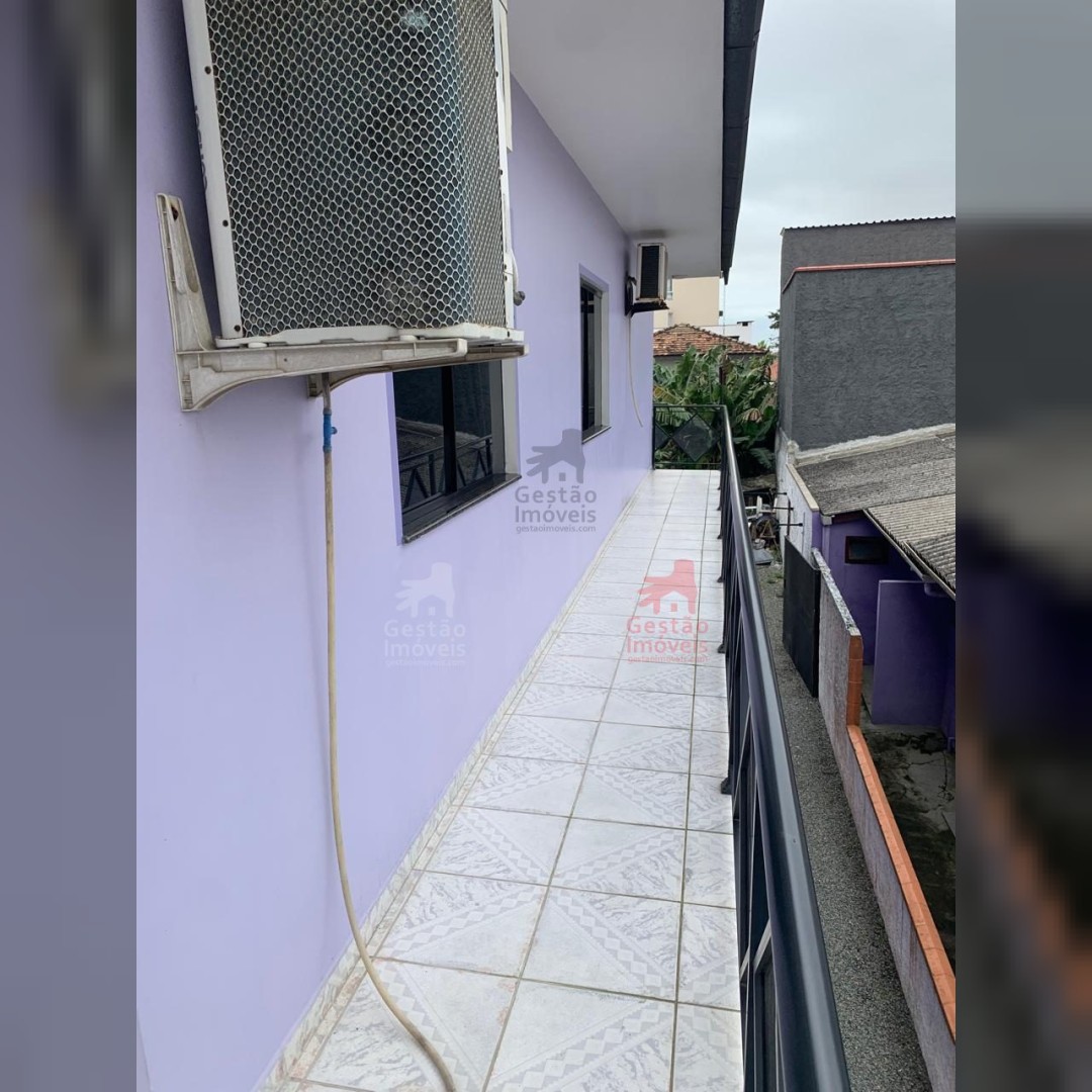 Casa Locação Anual - Centro