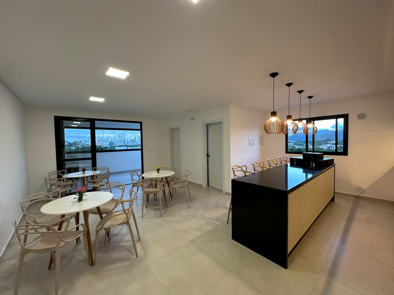 Apartamento, 2 quartos, 105 m² - Foto 2