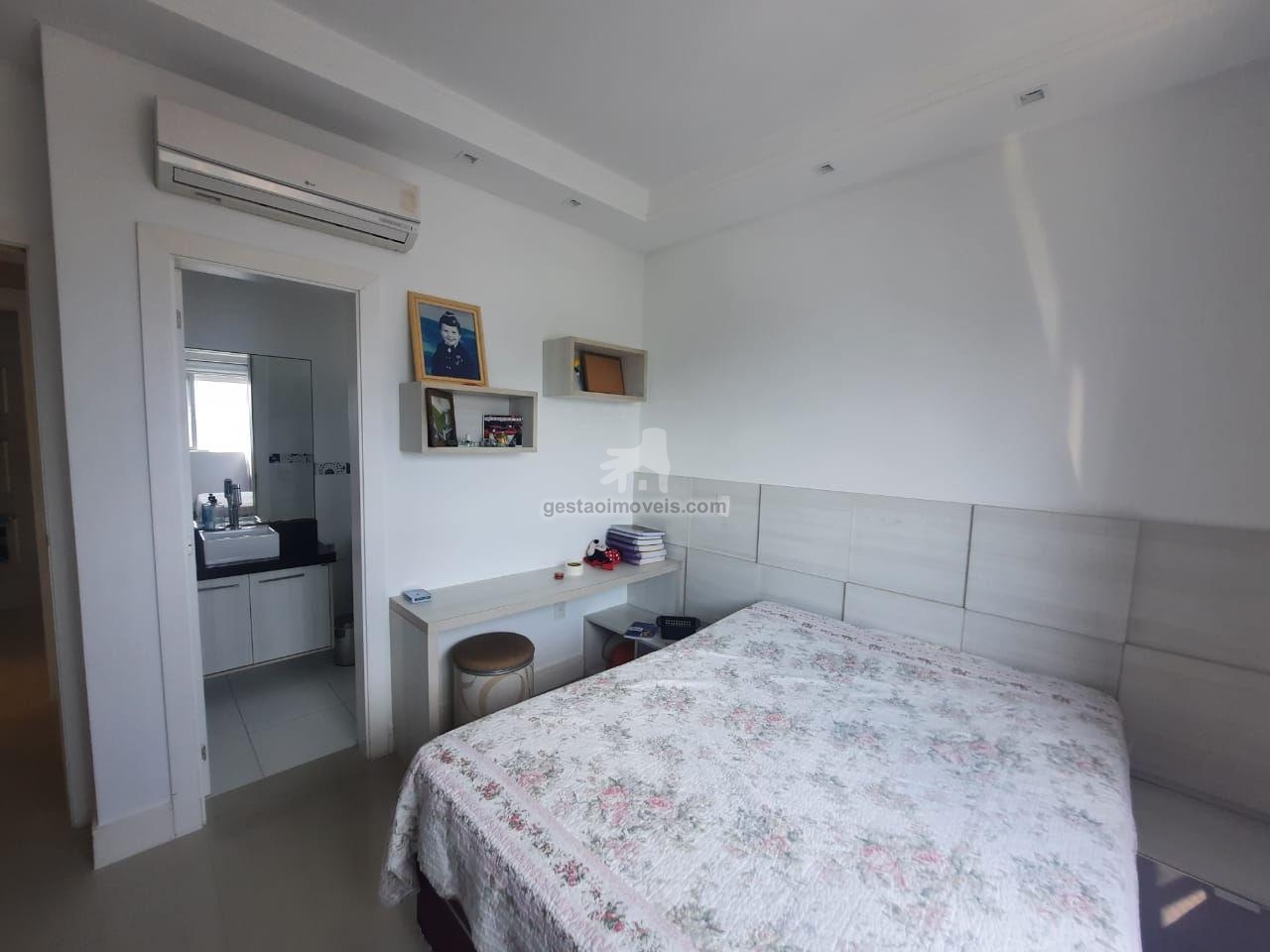 Apartamento à venda com 3 quartos, 140m² - Foto 16