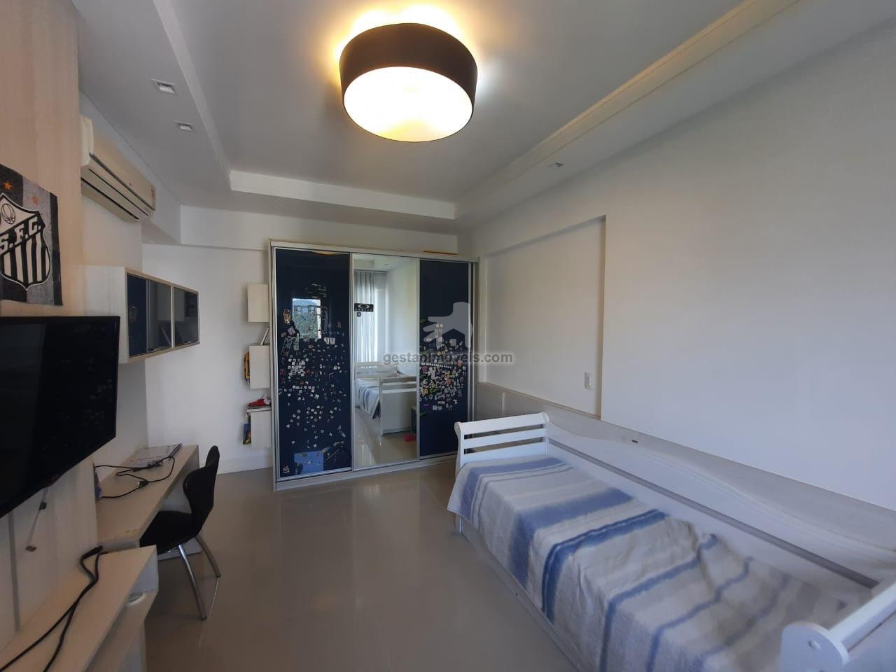 Apartamento à venda com 3 quartos, 140m² - Foto 17